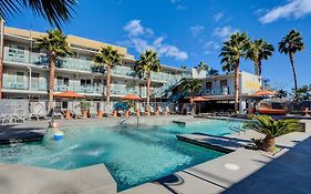 Hotel Oasis At Gold Spike (adults Only)  3*